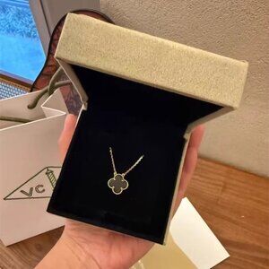 Van Cleef & Arpels Necklace